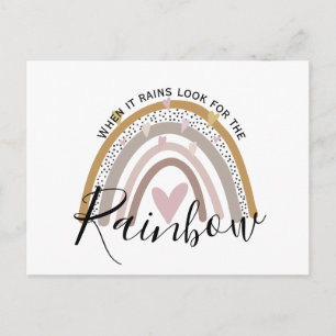 Carte Postale quand il pleut, cherchez l'arc-en-ciel