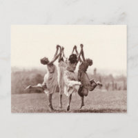 Quatre Sorcières Dansant Par Monte Verita