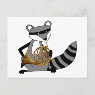 Carte Postale Raccoon Jouer la Corne française