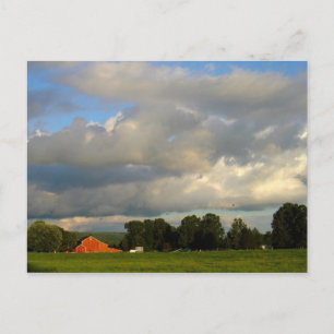 Carte Postale Red Barn Under
