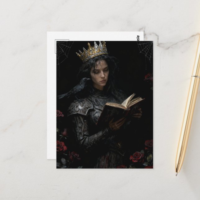Carte Postale Reine lisant un livre (Devant/Arrière en situation)