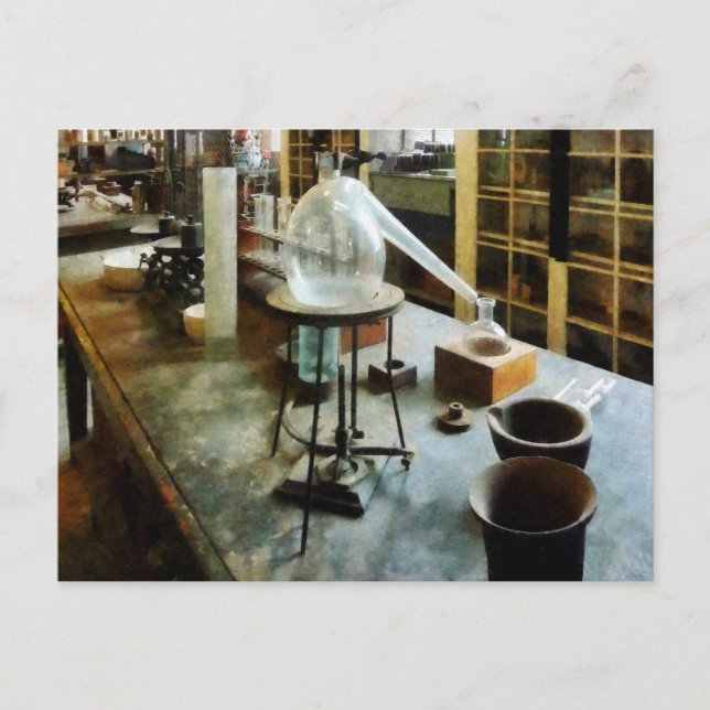 Carte Postale Retourner dans Chem Lab (Devant)