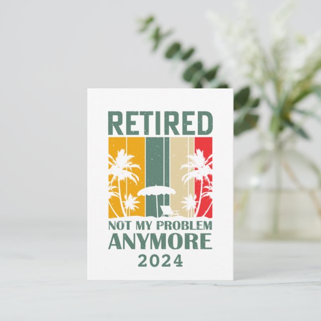 Carte Postale Retraite drôle personnalisée officiellement à la r (Debout devant)