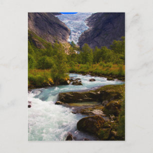 Carte Postale Rivière coulant du glacier de Briksdal