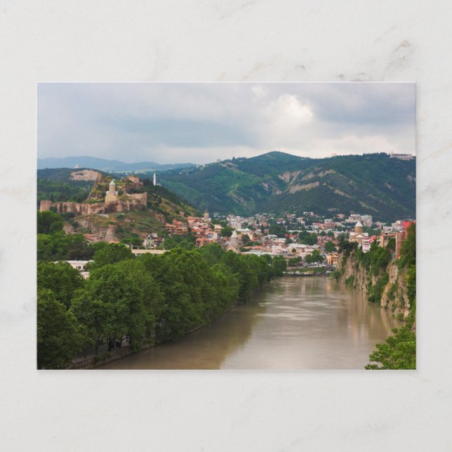 Carte Postale Rivière Mt'k'vari coulant, Tbilisi (Devant)
