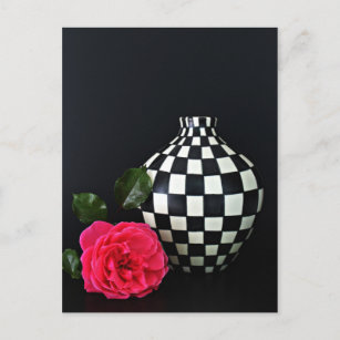 Carte Postale Rose et vase checkered