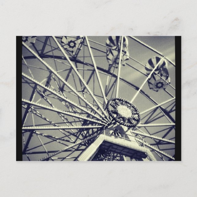 Carte Postale Roue ferrique noire et blanche (Devant)