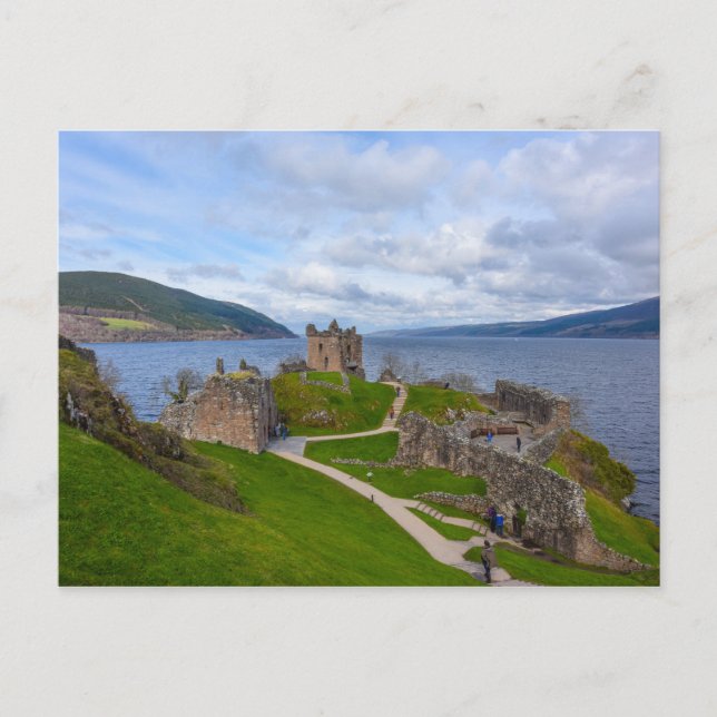 Carte Postale Ruines du château d'Urquhart le long de Loch Ness, (Devant)