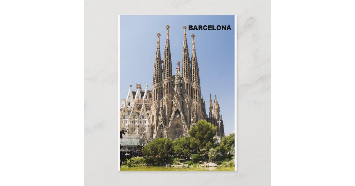 Carte postale for Sale avec l'œuvre « Sagrada Familia Barcelone » de l'artiste caracatita75