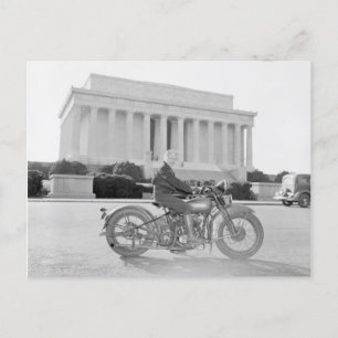 Carte Postale Sally et Her Harley