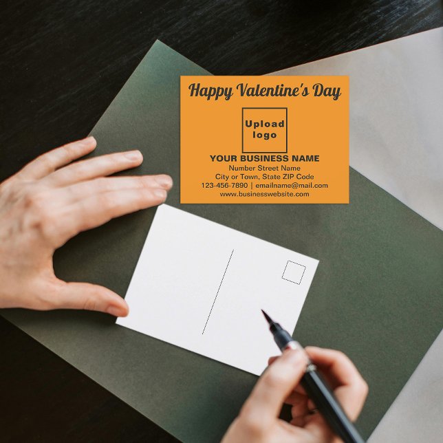 Carte Postale Salutation de Saint-Valentin d'affaires en orange (Business brand with Valentine greeting on orange color postcard to advertise your business.)