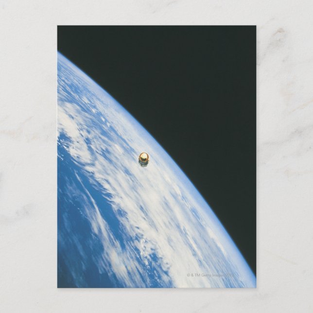 Carte Postale Satellite en orbite (Devant)