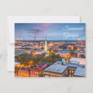 Carte Postale Savannah, Géorgie Vue du centre-ville au coucher d
