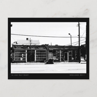 Carte Postale Scène de rue urbaine de Mart in and Out