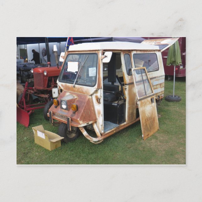 Carte Postale Scooter fermé rouillé (Devant)