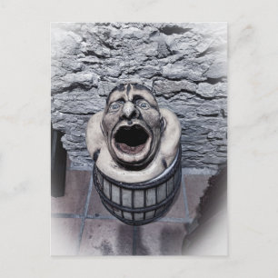 Carte Postale Sculpture de pierre de jet d'eau