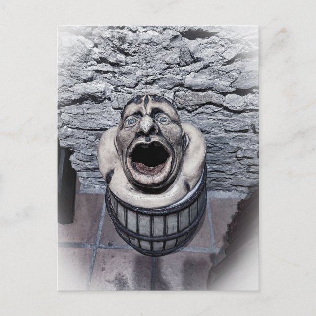 Carte Postale Sculpture de pierre de jet d'eau (Devant)