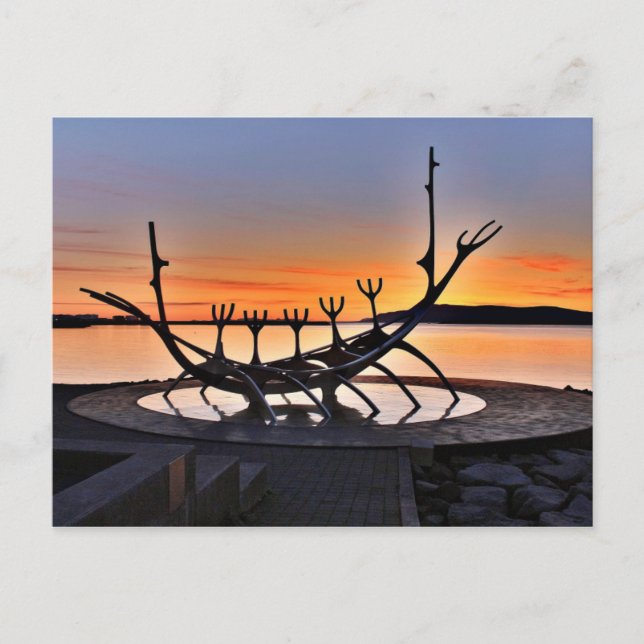 Carte Postale Sculpture iconique de Reykjavík, Islande (Devant)