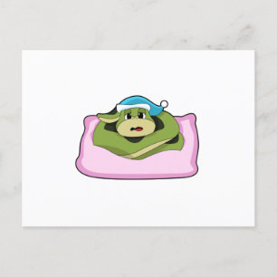 Carte Postale Serpent au lit avec bonnet de nuit