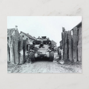 Carte Postale Sherman Tank