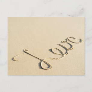 Carte Postale Signe de l'amour gravé sur le sable de la plage