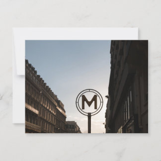 Carte Postale Signe du métro de Paris au coucher du soleil