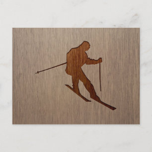 Carte Postale Silhouette de ski gravée sur la conception du bois