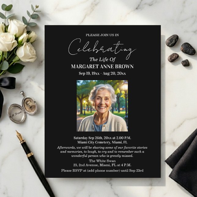 Carte Postale Simple Elegant Celebration Of Life Photo  (Créateur téléchargé)