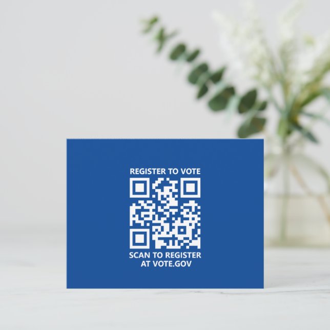 Carte Postale S'inscrire pour voter scanner QR Code bleu personn (Debout devant)