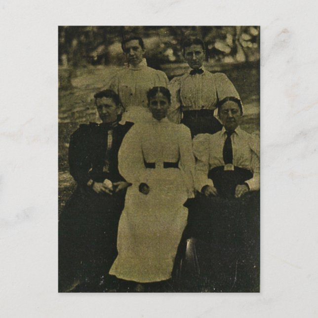 Carte Postale Soeurs à travers épais et mince (Devant)
