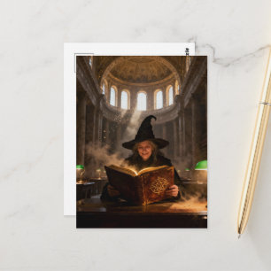 Carte Postale Sorcière dans la bibliothèque 