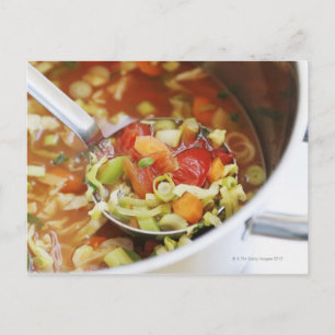 Carte Postale Soupe végétale dans la poêle
