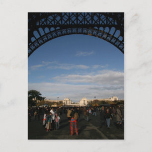 Carte Postale Sous l'Eiffel