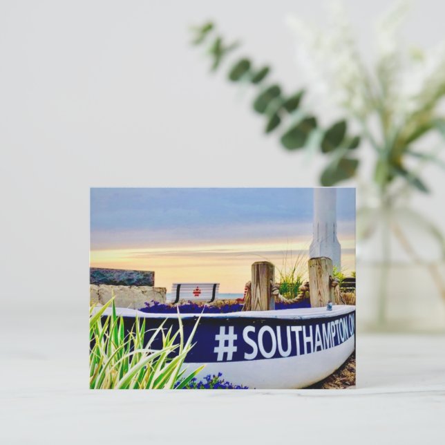 Carte postale Southampton (Debout devant)