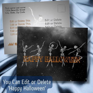 Carte Postale Squelette dansant Happy Halloween noir et blanc