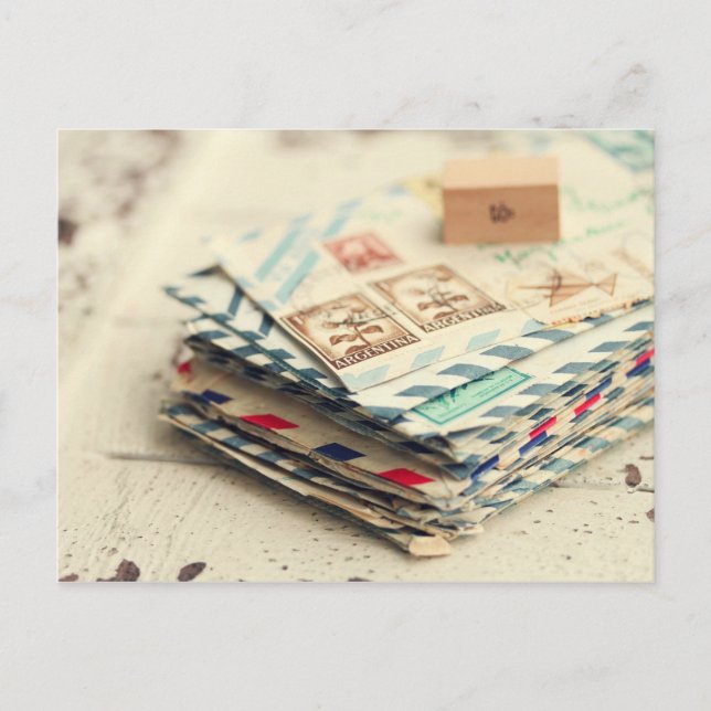Carte Postale Stacks of Love Letters Postcard (Devant)