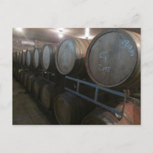 Carte Postale stand de barils de vin