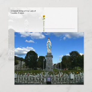 Carte Postale Statue couronnée de Notre-Dame de Lourdes, France