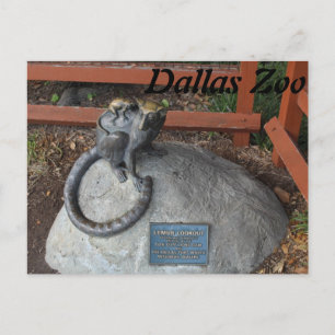 Carte Postale Statue de consultation Lemur