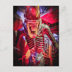 Carte Postale Statue de l'alien Xénomorphe Horreur Science-Ficti