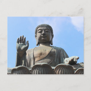 Carte Postale Statue du Bouddha dans le ciel bleu, levée à la ma