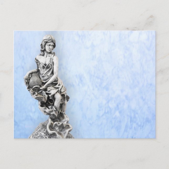 Carte Postale Statue féminine classique (Devant)