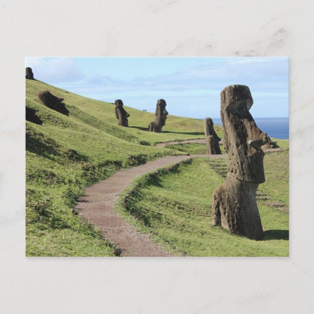 Carte Postale Statues de l'île de Pâques sur Hill (Devant)