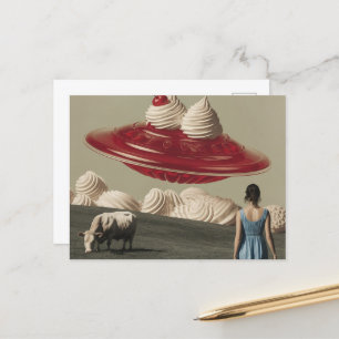 Carte Postale Sucré Treat UFO avec crème fouettée et cerise
