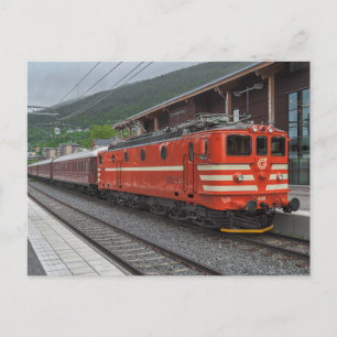 Carte Postale suédois Ma 408 el.locomotive avec train de voyageu