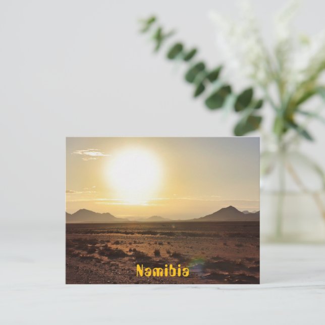 Carte postale Sunrise Over Namib Desert (Debout devant)