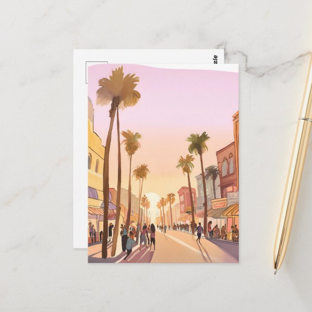 Carte Postale Sunset Coastal Town | Aquarelle côtière des palmie (Devant/Arrière en situation)