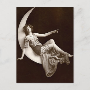 Carte Postale Sur une lune de croissant