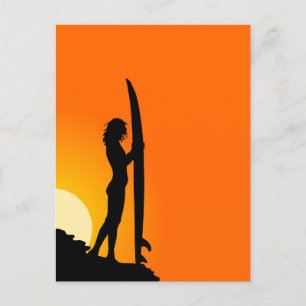 Carte Postale Surfer Girl, Coucher de soleil rouge