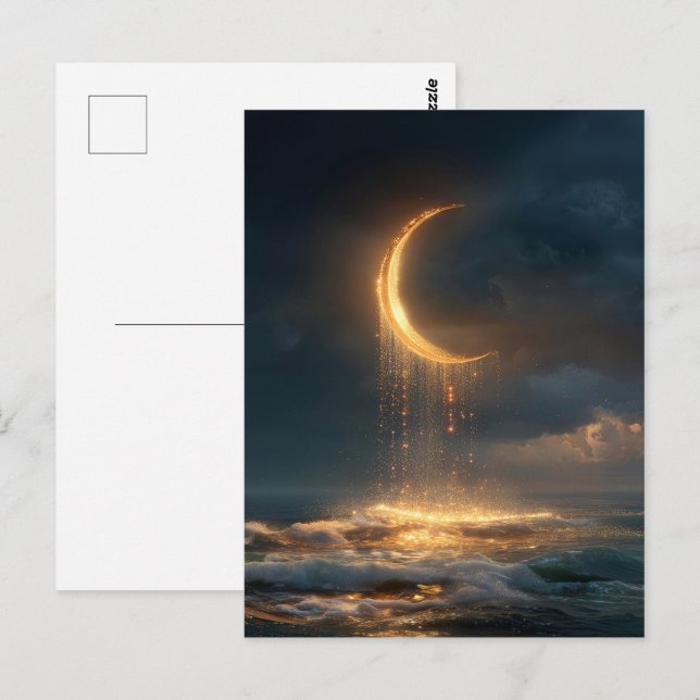 Carte Postale Surreal Golden Crescent Moon Above Ocean (Devant / Derrière)